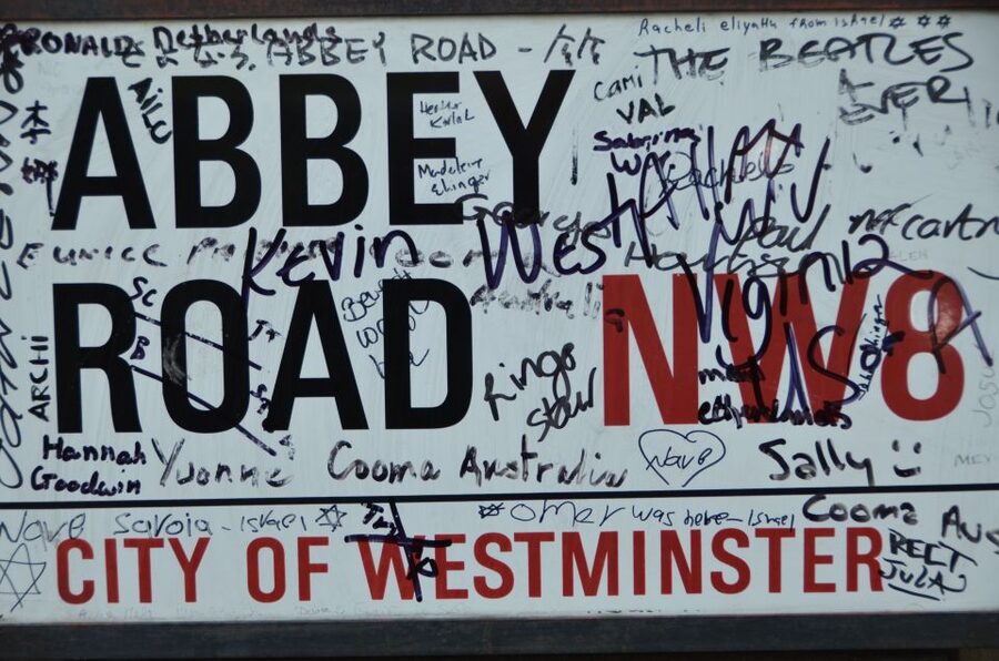 Rock ‘n Roll London Tour By London Taxi - Key points to know before booking