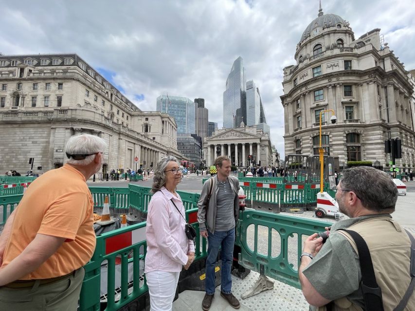 Roman Ruins to Blitz Bombings: London's Fiery History - St Paul’s Cathedral and Christopher Wren’s London