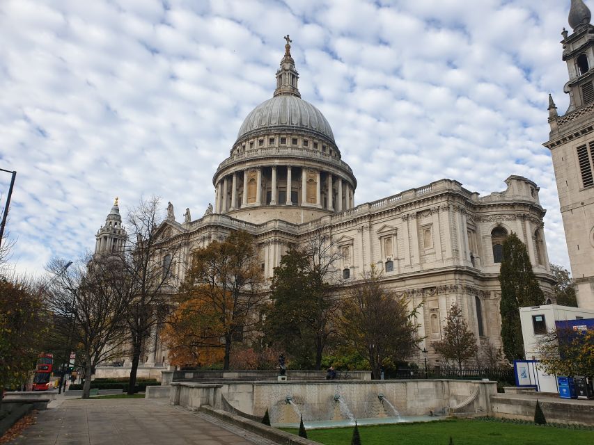 Roman Ruins to Blitz Bombings: London's Fiery History - London Stone and the city’s old center
