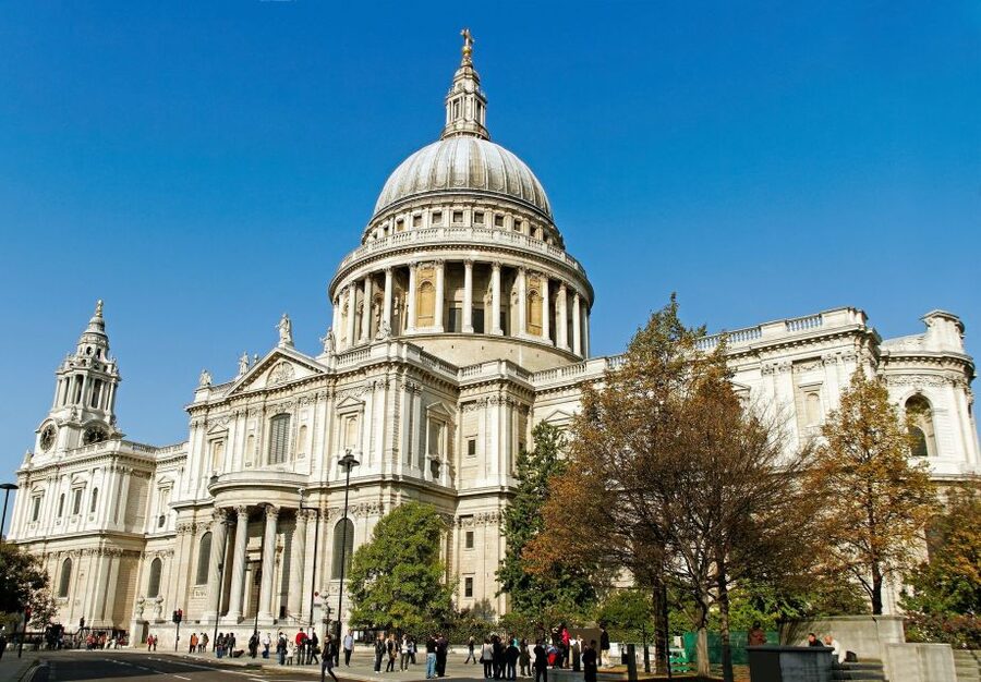 Royal London Tour incl Buckingham Palace & Changing of Guard - The Changing of the Guard depends on the calendar