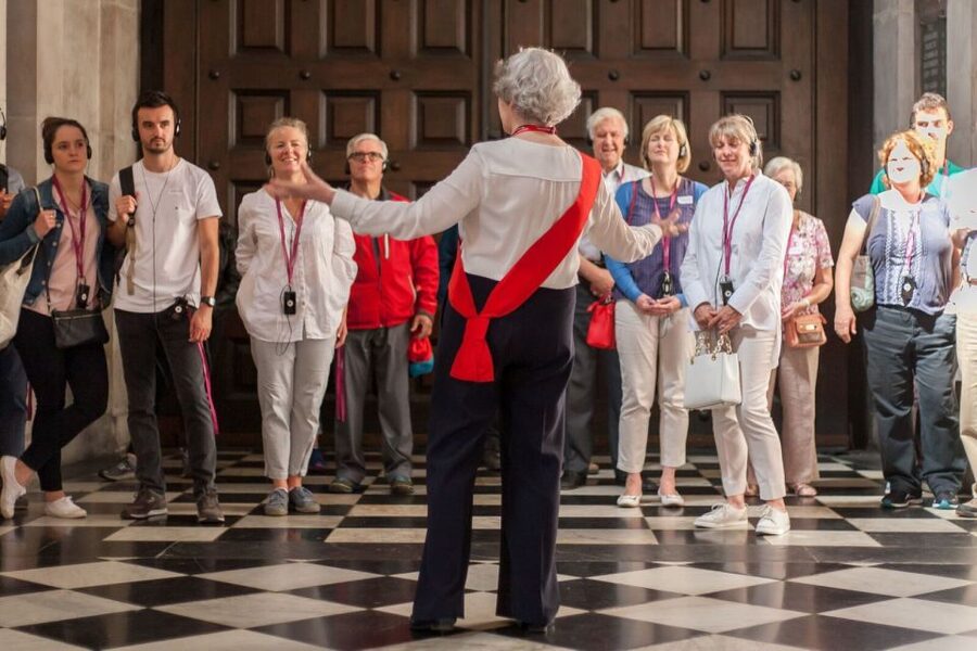 Royal London Tour incl Buckingham Palace & Changing of Guard - Meeting point, cancellation, and small details that matter