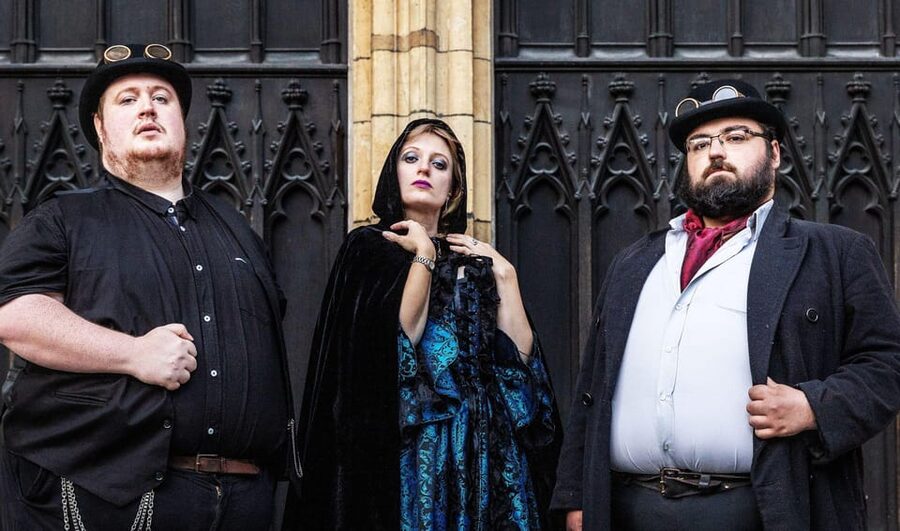 Shadows of York: Ghost Walk and Horrible History. - Meeting near the Guy Fawkes Inn