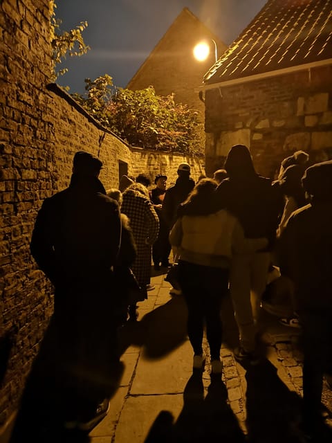Shadows of York: Ghost Walk and Horrible History. - The stories: ghostly sightings and horrible history