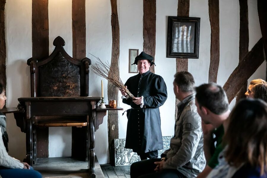 Shakespeare's Schoolroom and Guildhall Entrance Tickets - Entering Stratford’s 1420 Guildhall