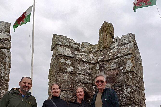 Small group Holyhead shore excursion in Caernarfon castle - Why the eight-person format matters