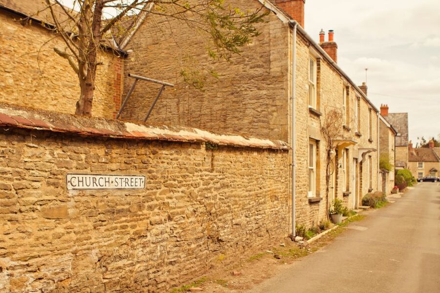 Southampton: London via the Cotswolds, Oxford and Pub Lunch - The road through the Cotswolds