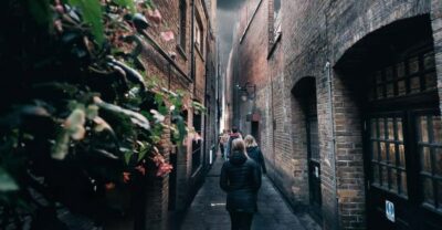 Spanish Language : Original Harry Potter Walking Tour