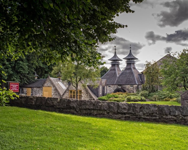 Speyside Whisky Trail 1-Day Tour from Aberdeen - Leaving Aberdeen for Corgarff Castle
