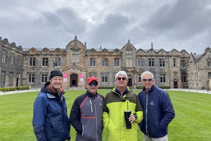 St Andrews: Town Highlights Private Guided Walking Tour - Why this walk works well in St Andrews