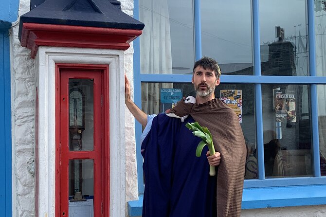 St Davids Comedy Walking Tour - The cathedral finish and the battle with the Devil