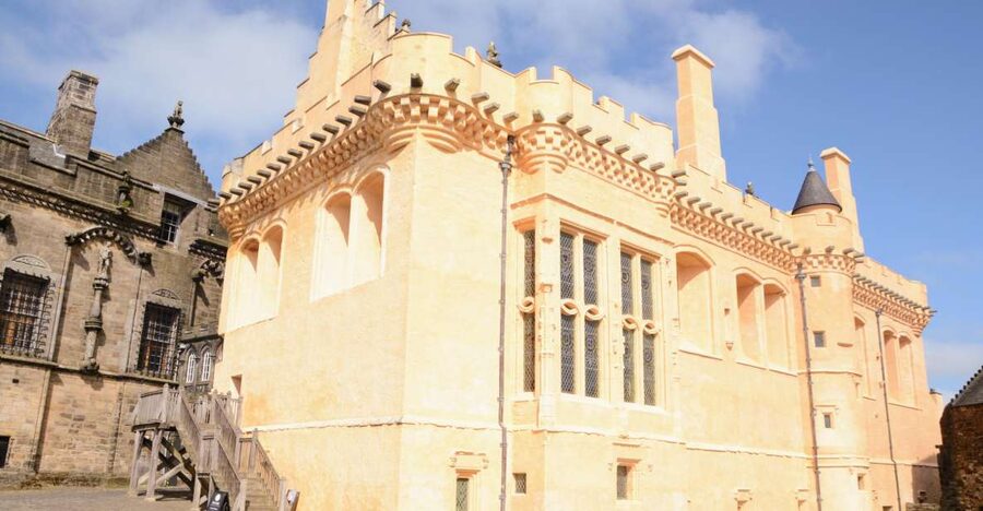 Stirling Castle: Skip-the-Line Guided Tour in Spanish - The Great Hall and the royal feast