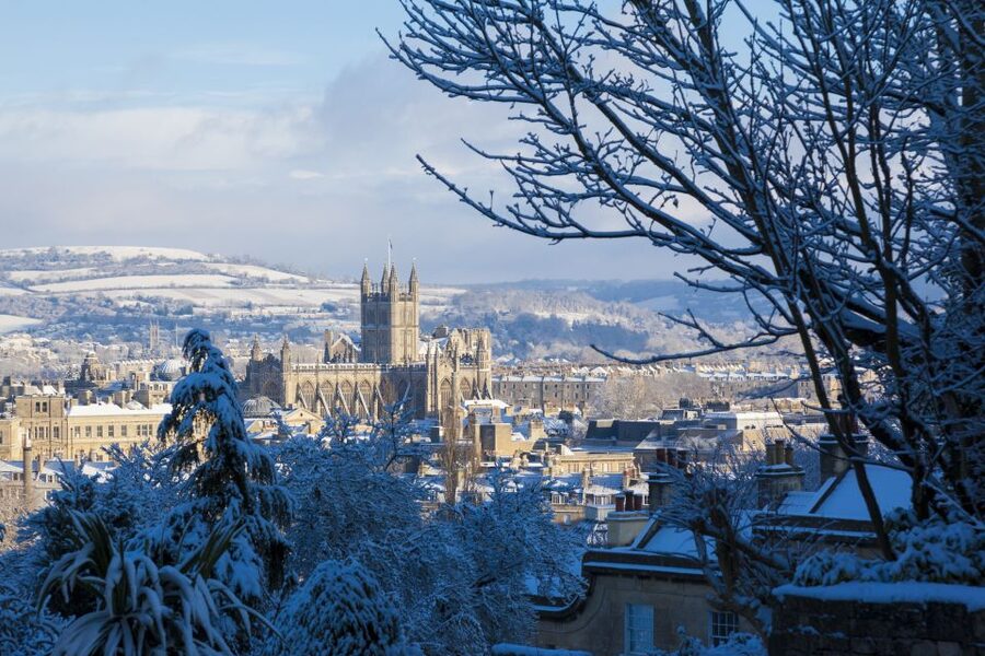 Stonehenge & Bath: Full-Day Coach Tour from London - The road from Stonehenge to Bath