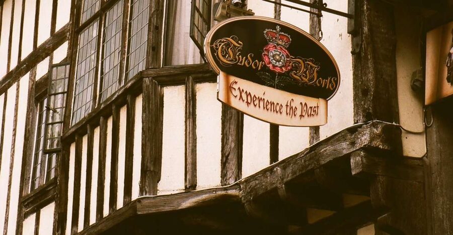 Stratford-upon-Avon: Lantern-Lit Ghost Tour at Tudor World - Stories of plague, war, fire, and murder