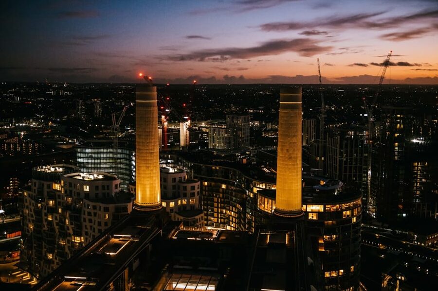 The Chimney Lift at Battersea Power Station - The 109-meter ascent