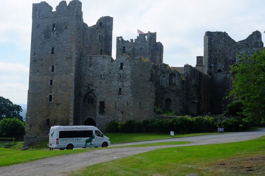The Yorkshire Dales Tour from York - A small coach and a guide who also drives
