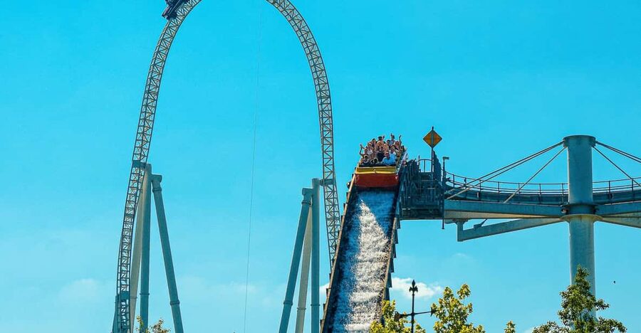 THORPE PARK Resort: Entrance Ticket - Five water rides and the seasonal catch