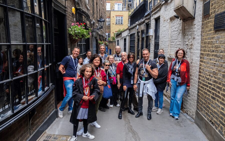 Tour a Piedi di Harry Potter a Londra - Covent Garden and the Palace Theatre finish