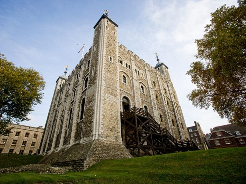 Tower of London: Early Access with Crown Jewels & Beefeaters - What happens after the Crown Jewels