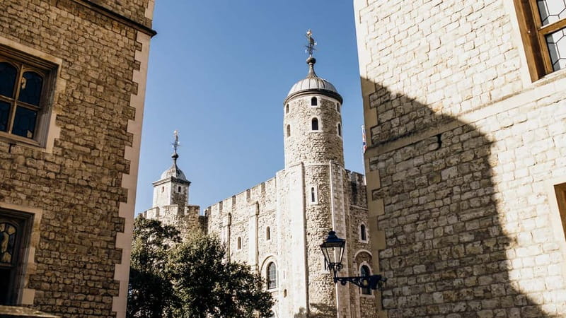 Tower of London Tour with Crown Jewels, plus River Cruise - Ravens, prisoners, and the darker side of the fortress