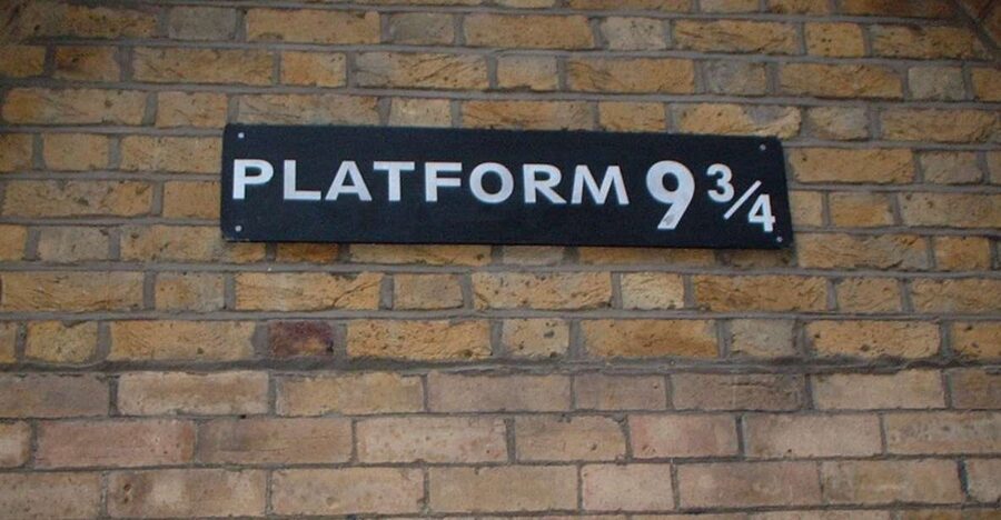 Ultimate Harry Potter & London Full-Day Tour by Black Cab - Harrods, Kensington, and old London oddities