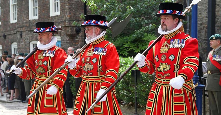 Ultimate Tower of London, Beefeater Welcome & Crown Jewels - Is $160 a person good value?
