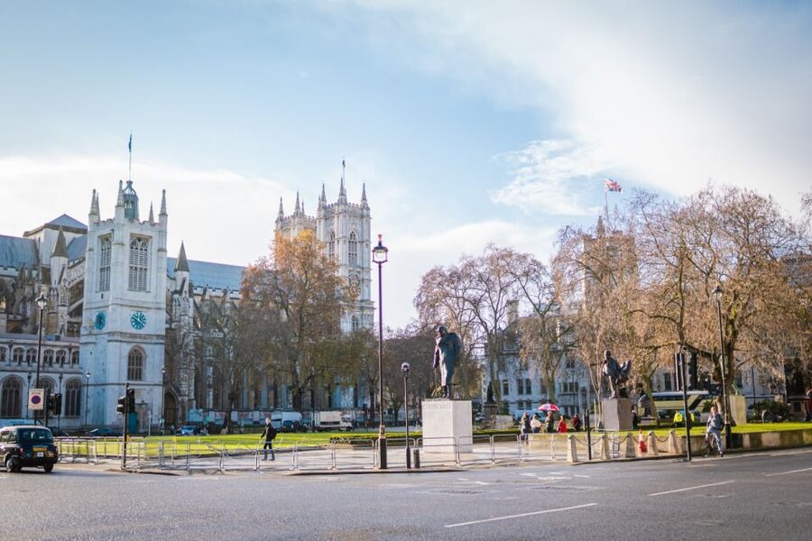 Westminster and National Gallery 3.5-Hour Tour in Italian - Why the Italian guide matters inside the museum