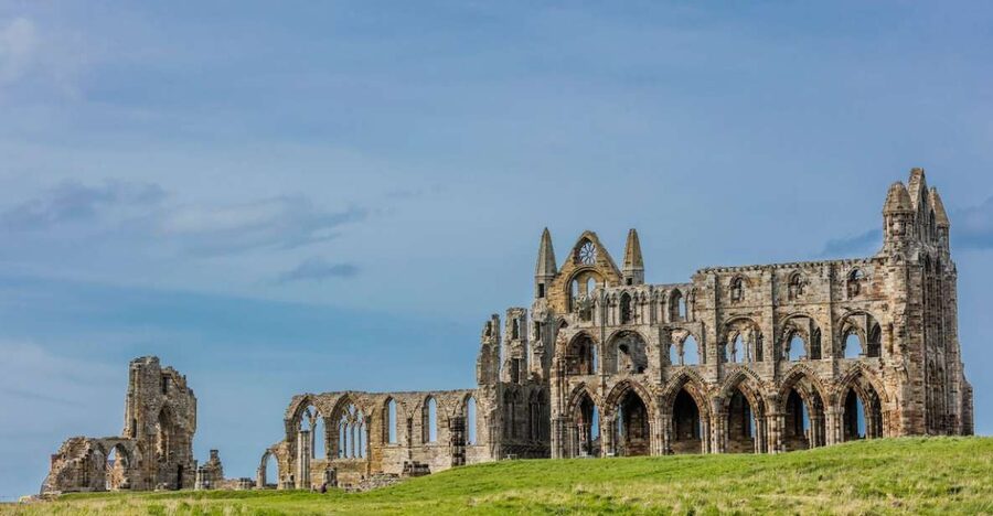 Whitby: Whitby Abbey Ticket - The Museum, St Hild, and Viking Stories
