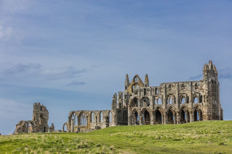 Whitby: Whitby Abbey Ticket - How Whitby Inspired Bram Stoker