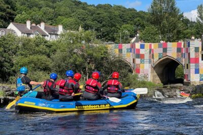 White Water Rafting Experience in River Dee in Llangollen