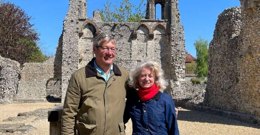 Winchester: Historic Castles and Cathedrals Walking Tour - The Itchen Navigation and John Keats