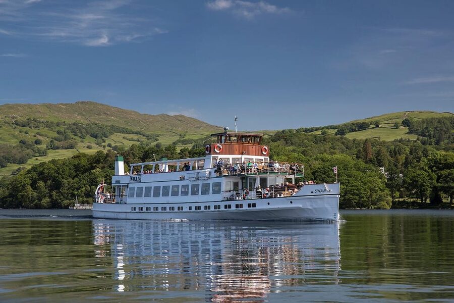 Windermere Red Cruise: Sail Between Bowness and Ambleside - What the Red Cruise actually offers