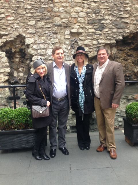 Windsor Castle & Hampton Court Palace VIP Black Taxi Tour - Starting in a London black taxi