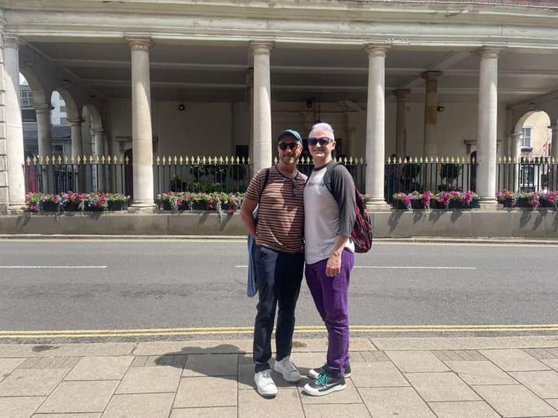 Windsor Town Daily Walking Tour (11am & 2pm) - Meeting at Windsor Guildhall