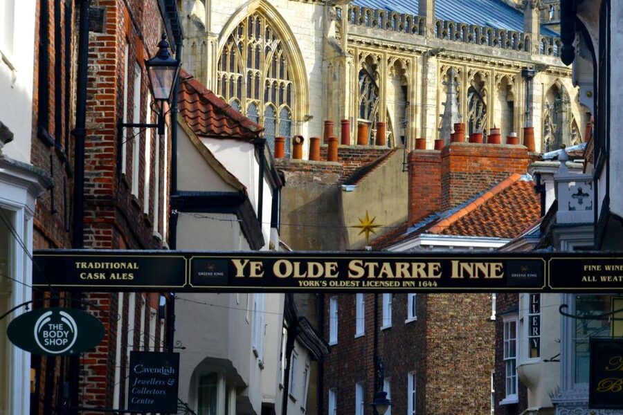 York: City Highlights Small Group Walking Tour - York Minster from the outside