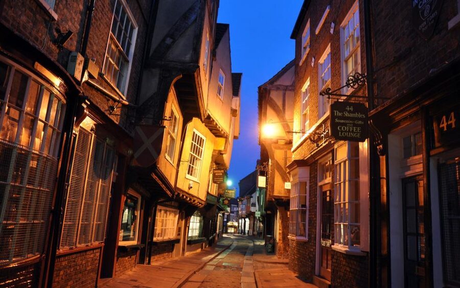 York: Harry Potter Guided Walking Tour - Who should book this York tour?