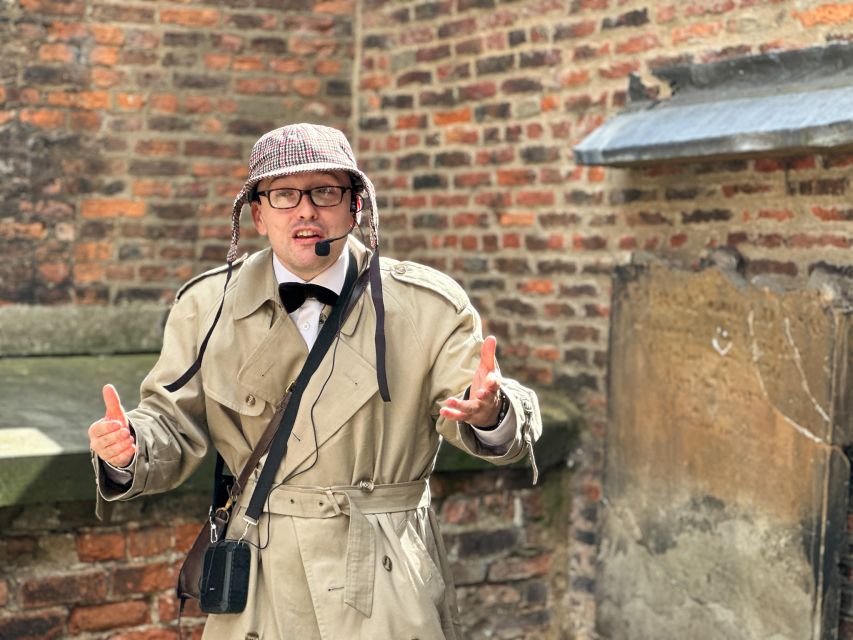York: Historical Gems Tour & A Taste of York Chocolate - Stonegate, where the street becomes the story