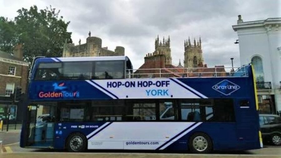 York: Hop-on Hop-off Sightseeing Bus Tour - What the live commentary adds