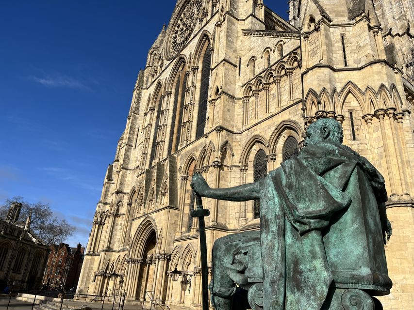 York: J&M’s City Sightseeing and History Walking Tour - Merchant Adventurers’ Hall and the power of York’s guilds