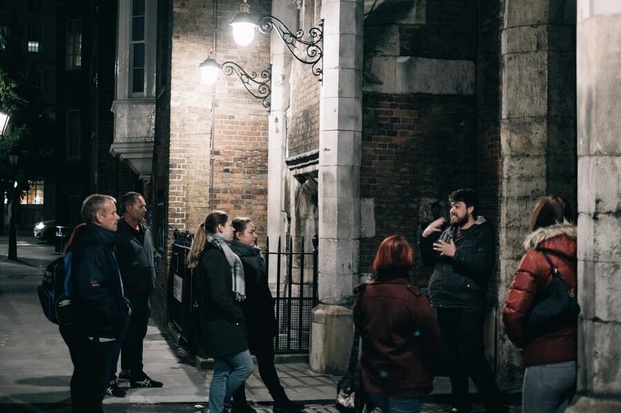 York’s Haunted Heart : Ghost, Ghouls and Gallows - Bedern Passage and stories of lost children
