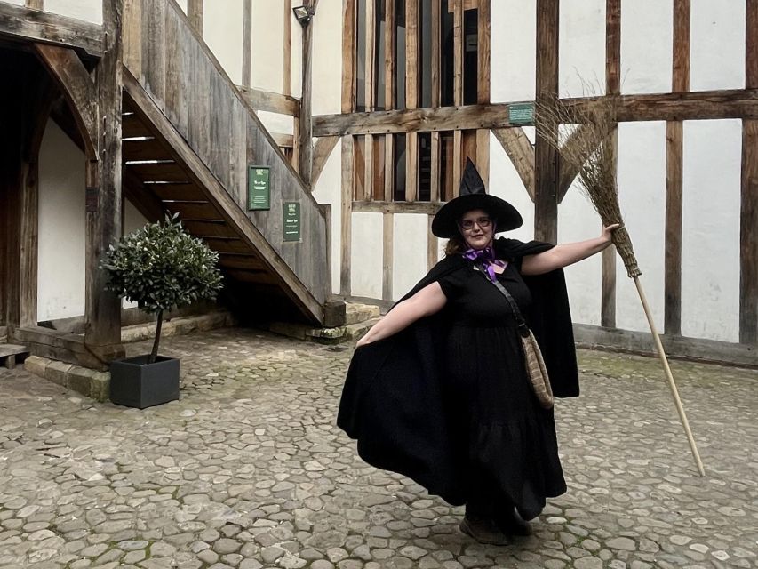 York: Witches and History Old Town Walking Tour - Is $22 a fair price for 75 minutes?