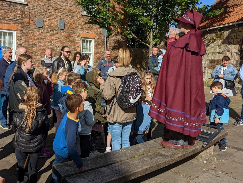 York: Wizard Walk of York Tour - Magic, Comedy & Family Fun - What the $16 price gets you